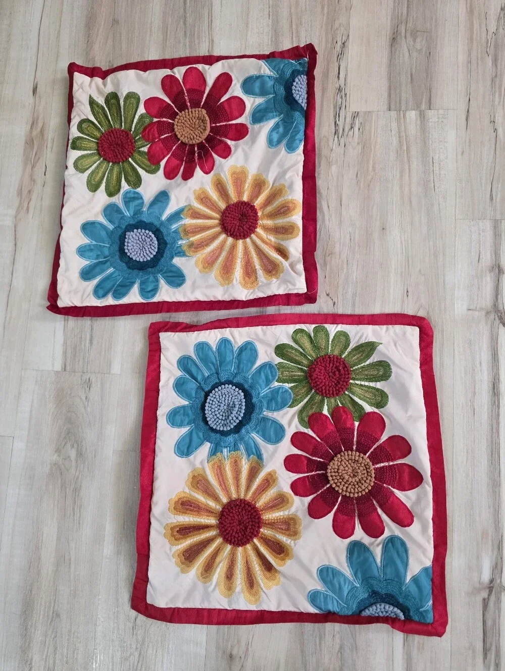 Pier 1 Imports Embroidered Applique Floral Throw Accent Pillow Cover Set Of 2 18